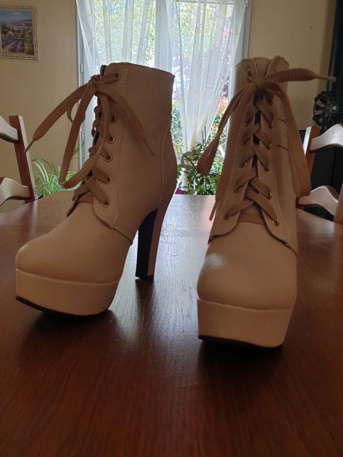 Bottines à talon - photo numéro 2