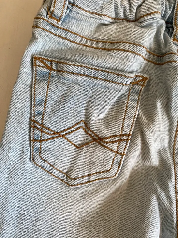 Lot 2 jeans Zara 104 cm - photo numéro 18