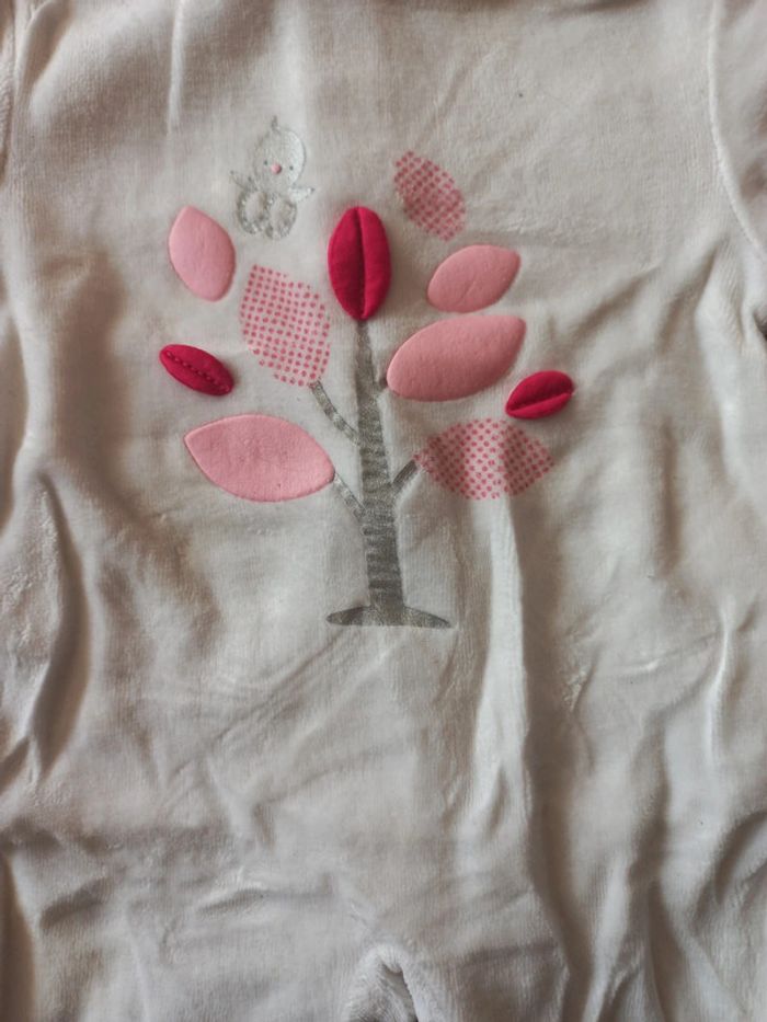 Pyjama blanc arbre rose Obaïbi 1mois - photo numéro 3