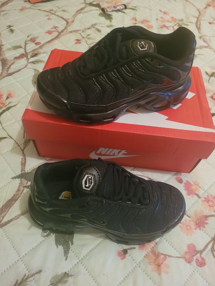 Nike tn taille 31