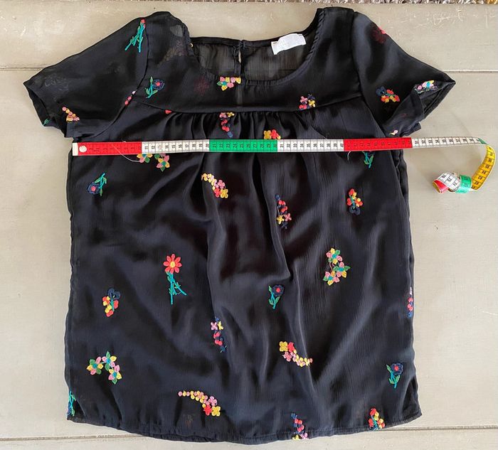 Blouse Miss Glammy Paris noire avec broderies fleurs multicolores taille 40 - photo numéro 14