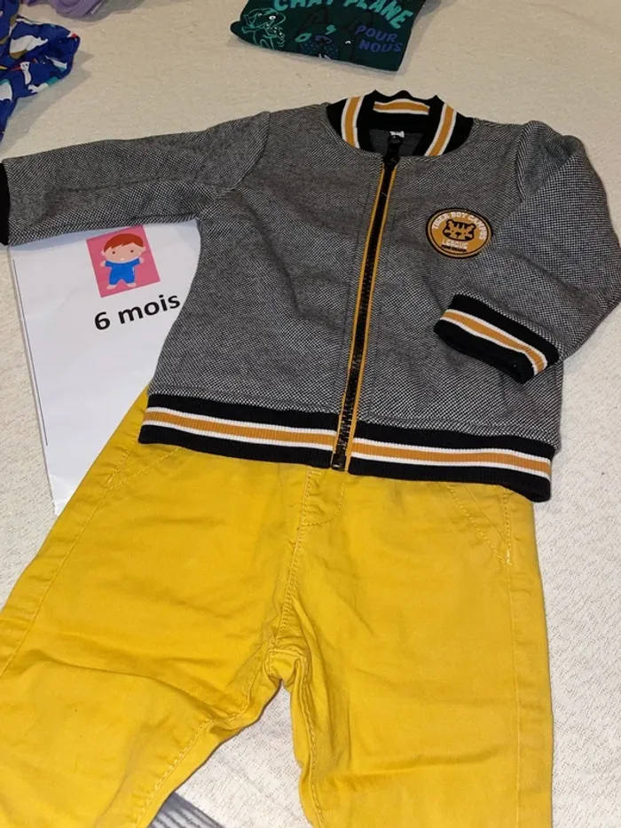 Ensemble Kiabi 6 mois neuf
