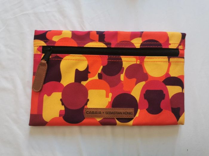 Pochette frontale Cabaïa Édition limitée Neuve