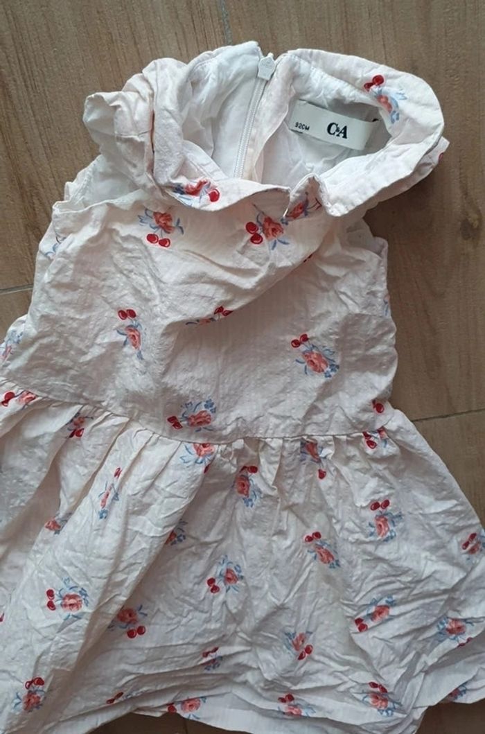 Lot fille 3 ans, 98cm - photo numéro 3