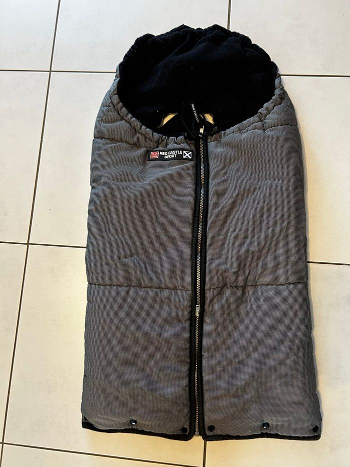 Chancelière red castle