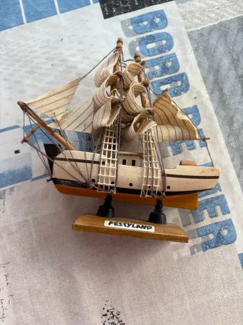 Bateau voilier festyland mer