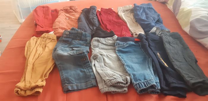 Vend lot de vêtements 6mois plus de 50 pieces - photo numéro 9