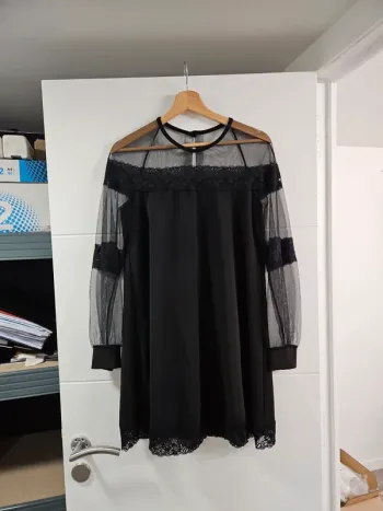Robe noir