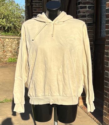 🌸 Sweat à capuche crème Just As You Are – Taille 38 H&M