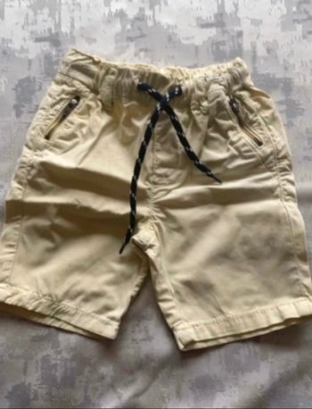 Short garçon Tape à l’Œil jaune pastel 2 ans – TBE