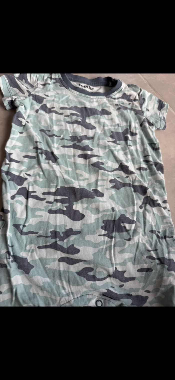 Barboteuse combishort camouflage 36 mois - photo numéro 5