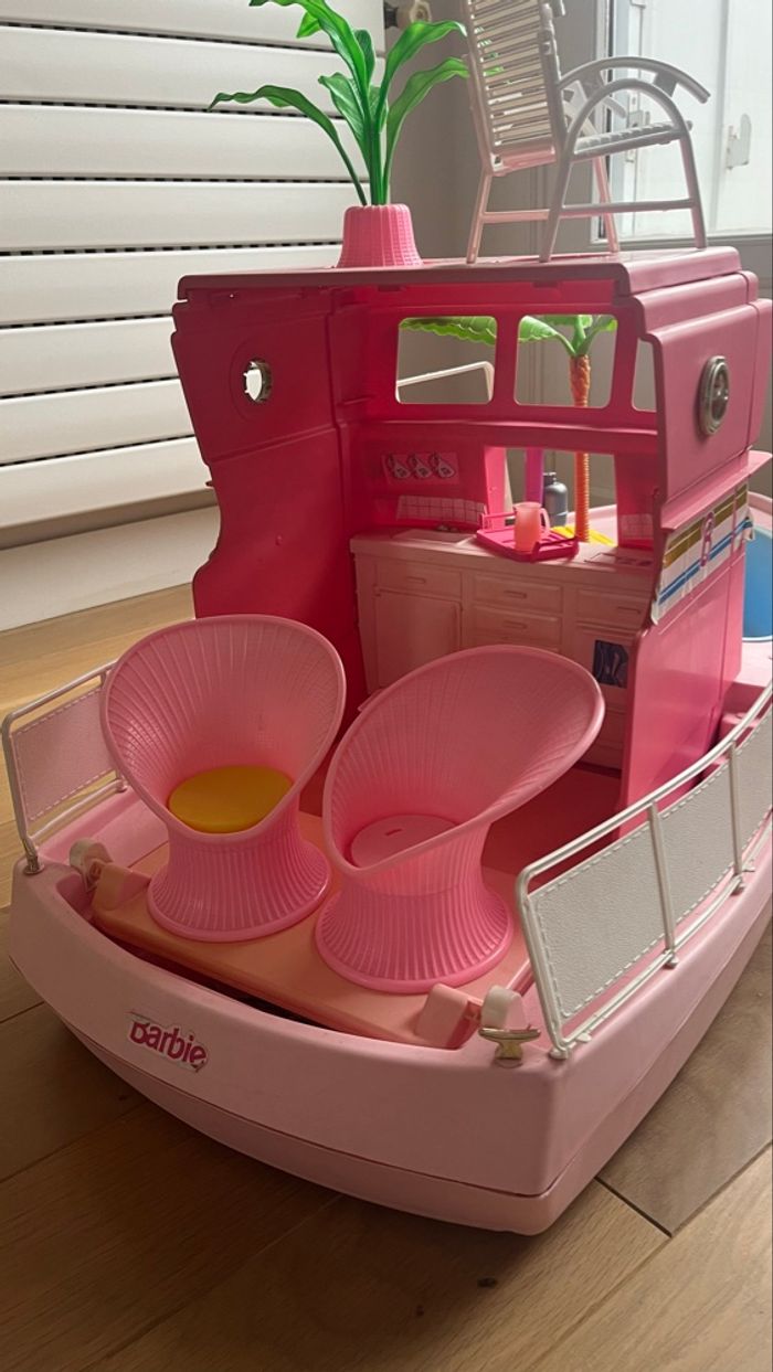 Bateau / Yacht Barbie vintage - photo numéro 3