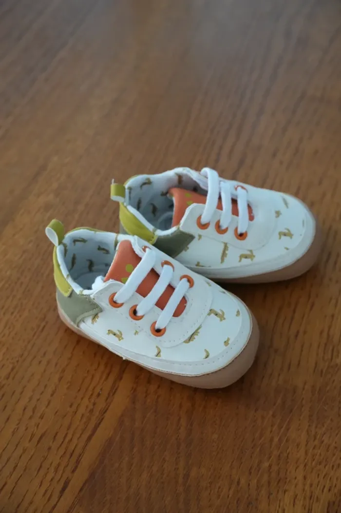 Chaussures bébé imprimé dinosaures - semelle souple - photo numéro 3