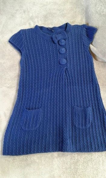 Robe Pull Tunique bleu nuit Naf Naf
taille M