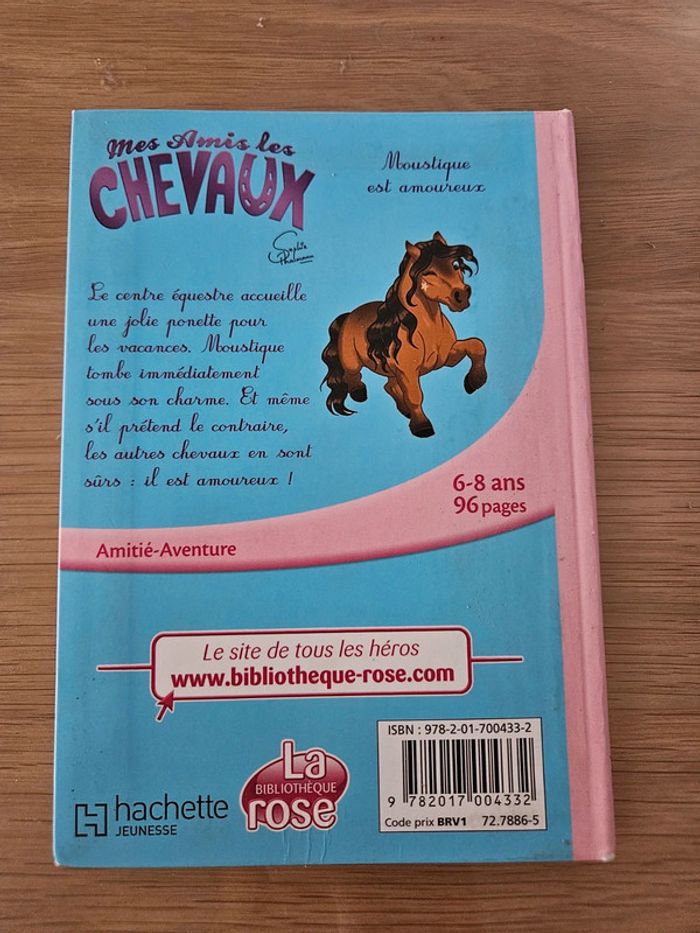 Livre Mes amis les chevaux Moustique est amoureux - photo numéro 2