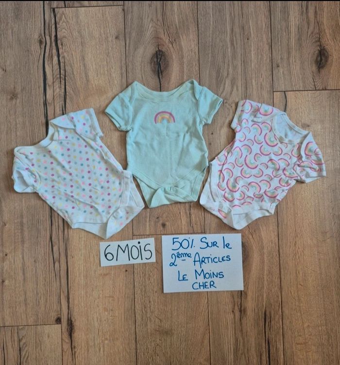 Lot 3 Bodies manches courtes