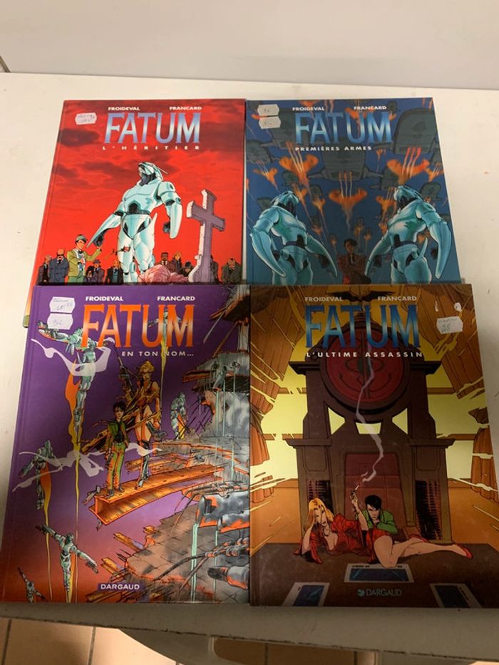 Lot de 4 bd fatum de froideval et francard