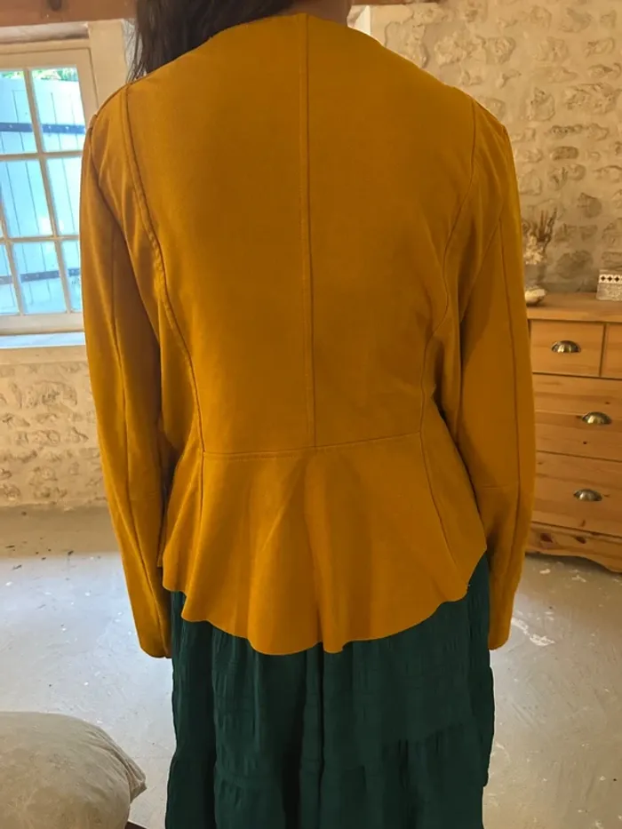 Veste jaune moutarde - photo numéro 9