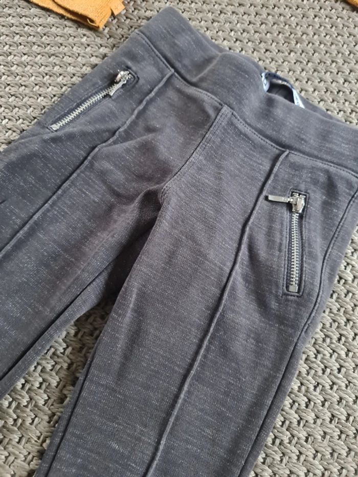 Lot de 3 jeggings et 1 pull fille - 4 ans - photo numéro 12