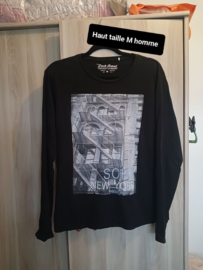 Haut taille M manches longues - photo numéro 2