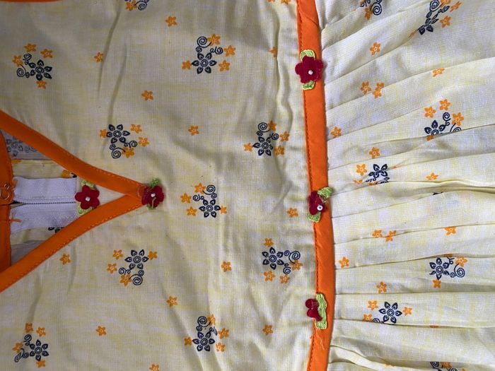 Robe courte - photo numéro 2