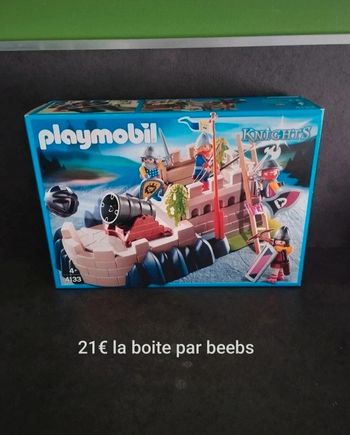 Poste de défense avec chevaliers playmobil