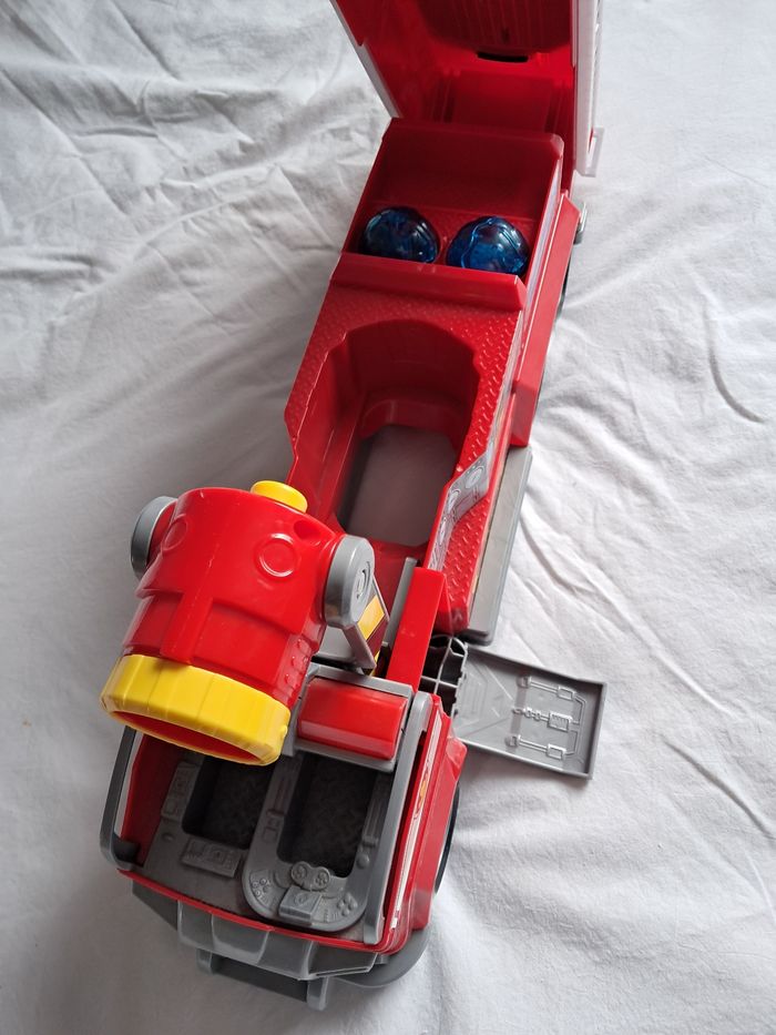 Camion de pompier paw patrol - photo numéro 3