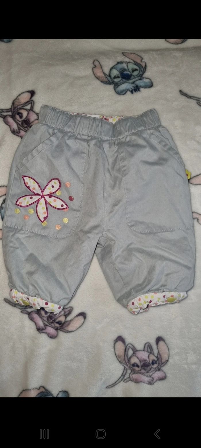 Pantalon doublé 6 mois en très bon état