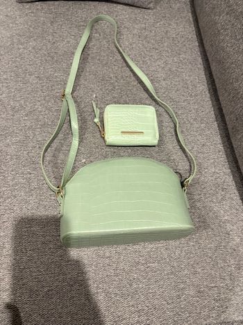 Ensemble sac  bandoulière + petit portefeuille Neuf 