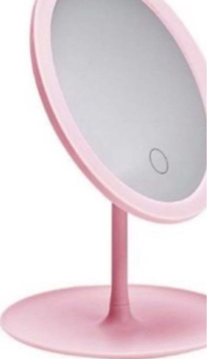 Miroir lumineux à recharge USB neuf - photo numéro 5