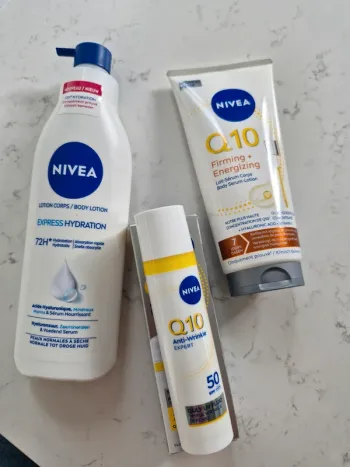 Lot Nivea 3 produits soin visage et corps
