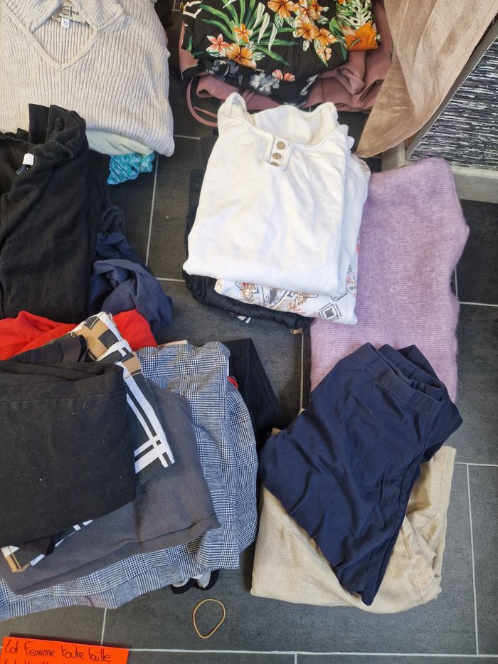Lot vêtements femme toutes taille - photo numéro 2