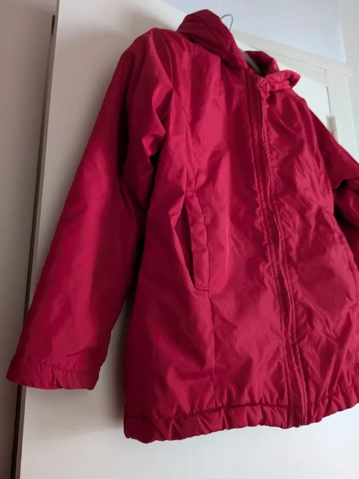 Manteau rouge 9/10 ans - photo numéro 2
