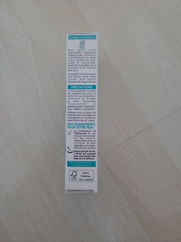 fluide anti uv Brighr Reveal l Oreal neuf - photo numéro 5