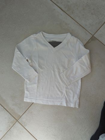 Tee shirt manches longues garçon 3 ans