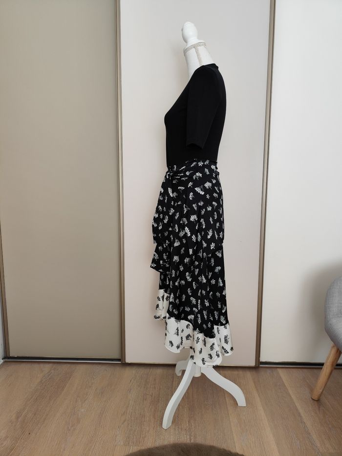 Robe Maje neuve taille 1 noire et blanche toutes saisons de - photo numéro 6