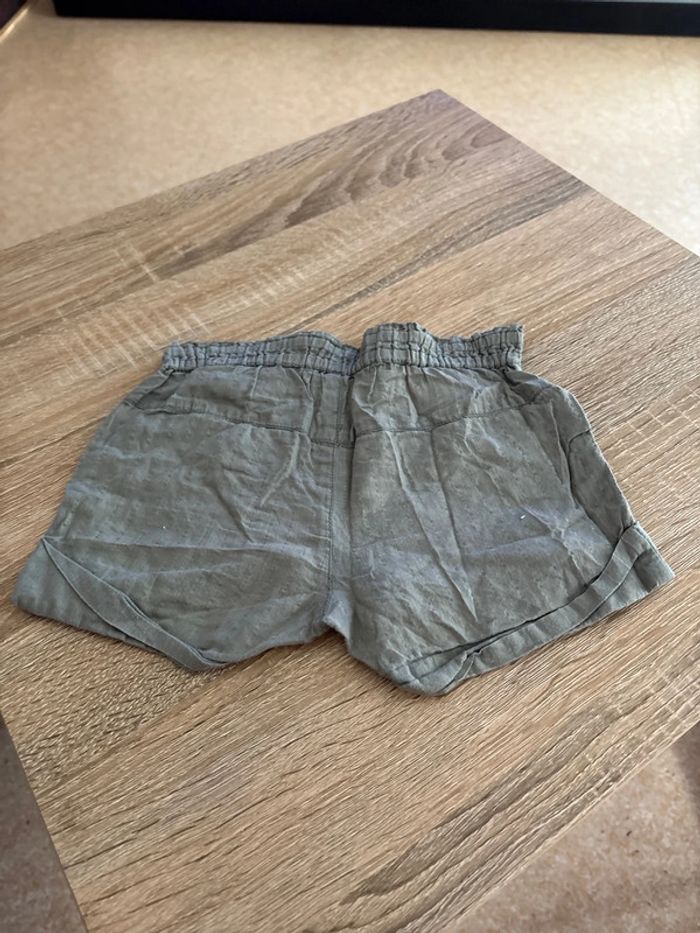 Short kaki - photo numéro 2