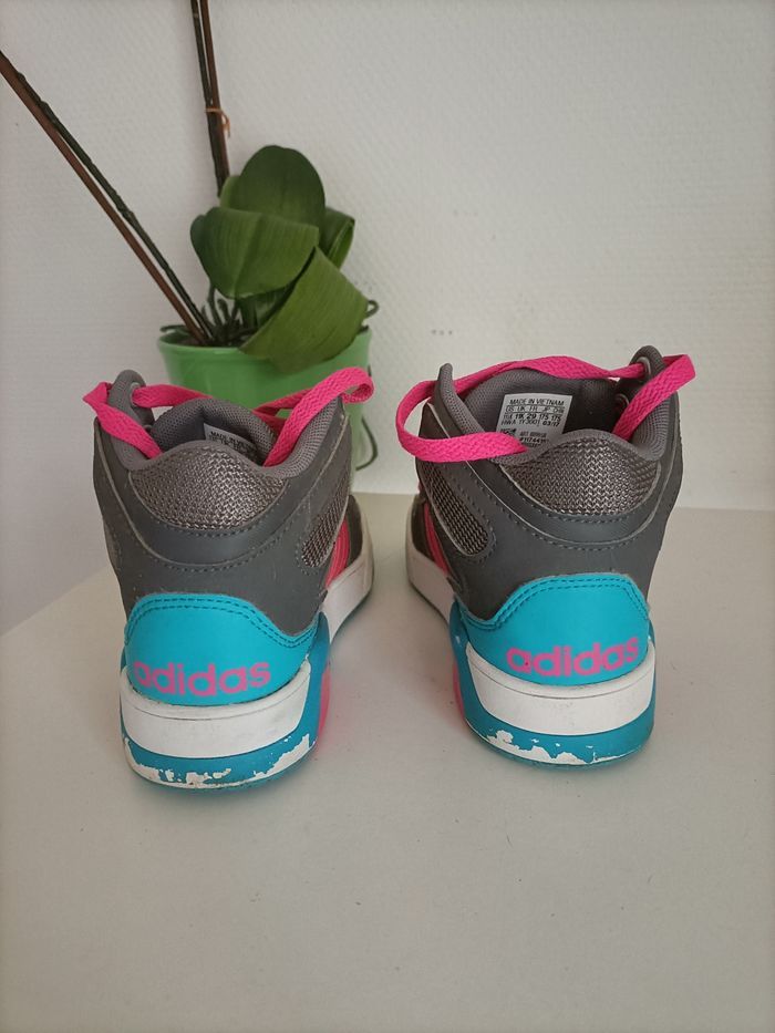 Basket adidas montante - photo numéro 3