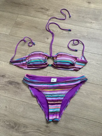 Maillot de bain, deux pièces multicolore