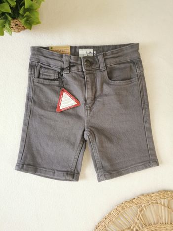 Bermuda slim en twill gris Kiabi 4 Ans