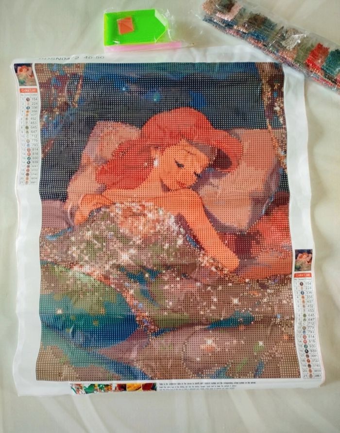 Diamond painting Arielle endormie #H027 - photo numéro 2