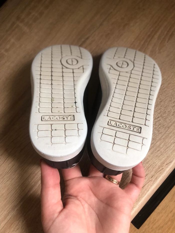 Basket Lacoste Taille 25 - photo numéro 5