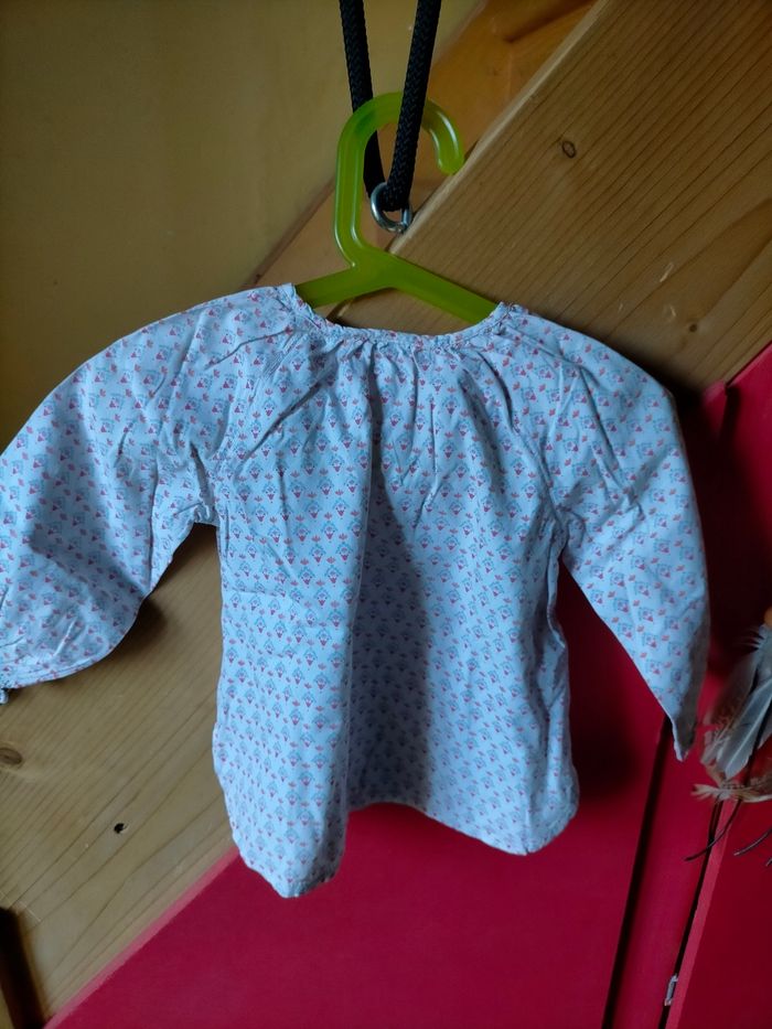 Très jolie blouse Cyrillus 2 ans - photo numéro 4