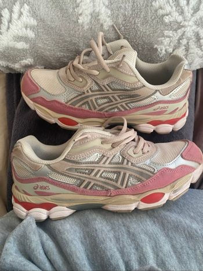 Chaussure asics - photo numéro 2
