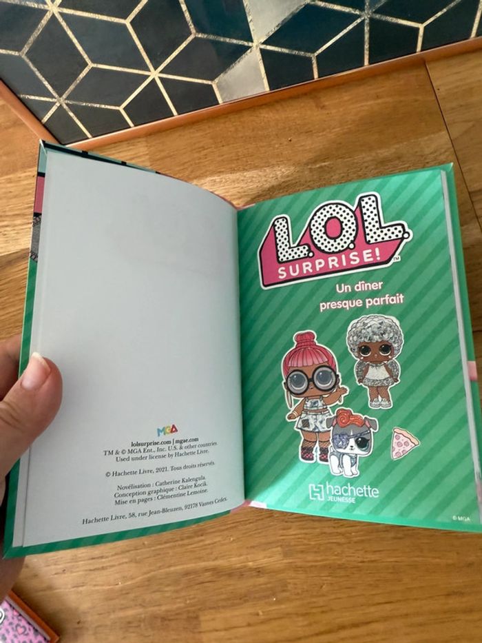 Livre LOL Suprise bibliothèque rose numéro 12 - photo numéro 6