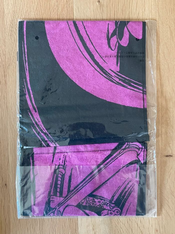 One Piece - Serviette Dracule Mihawk 60x20 cm - Ichiban Kuji Shikon no Keifu - photo numéro 2