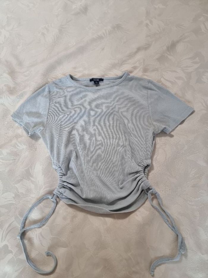 T-shirt.  T.S