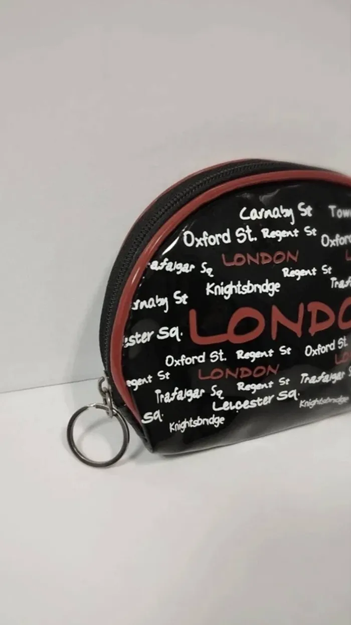 Porte monnaie rouge blanc et noir london - photo numéro 4