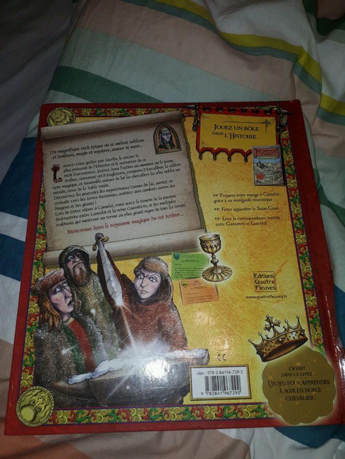 Livre "Le Roi Arthur" - photo numéro 2