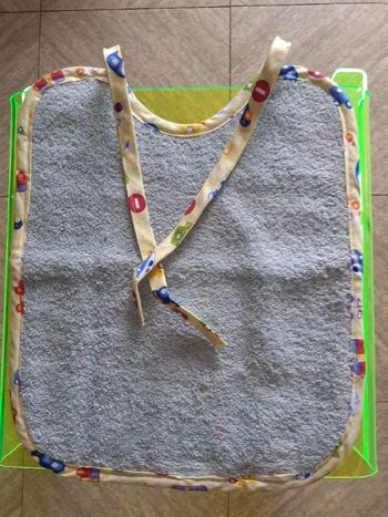 Bavoir en tissu éponge-Fait Main